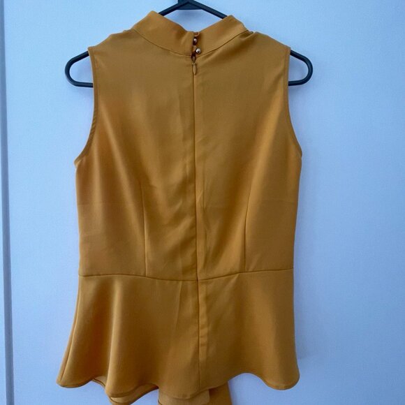 Stylish Mustard Yellow Sleeveless Top - Picture 2 of 2